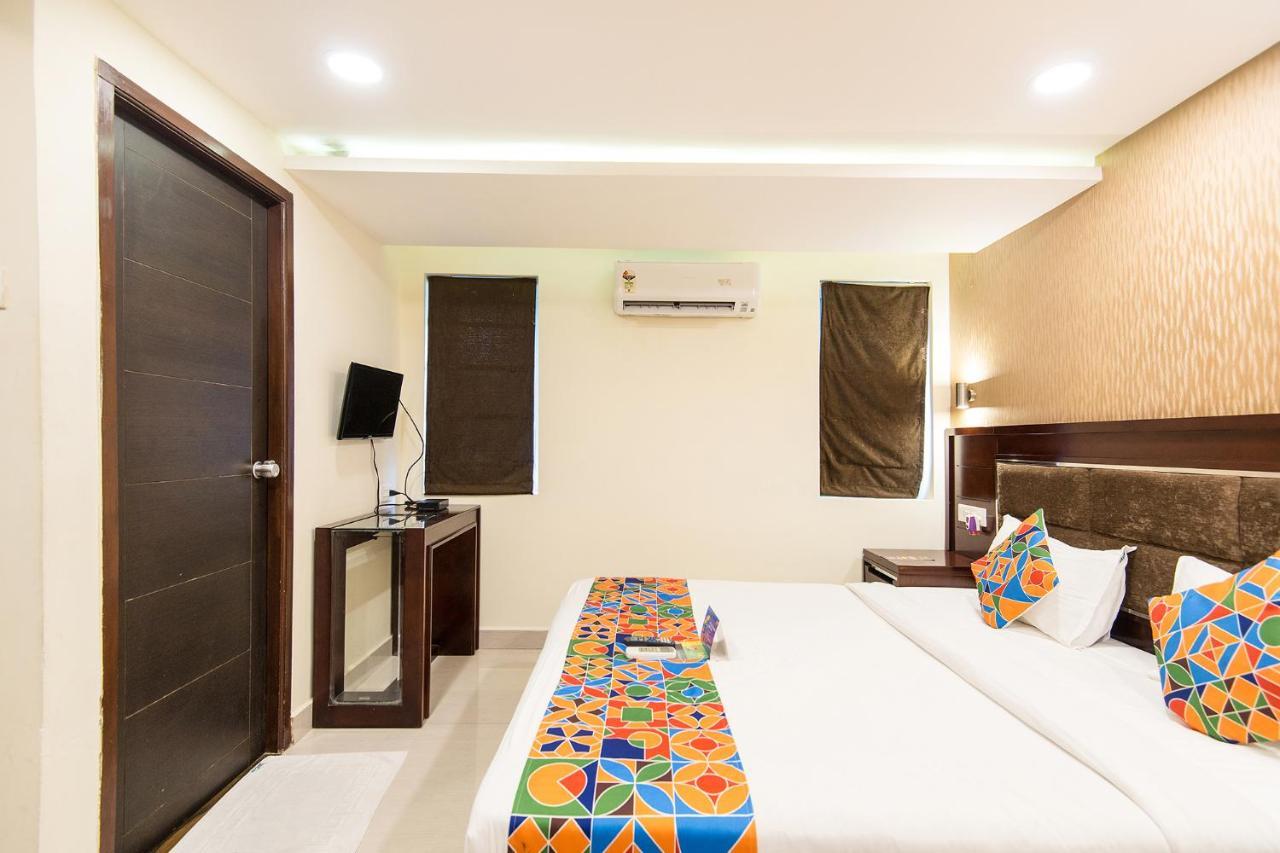 Fabhotel Apple Residency Ченай Екстериор снимка